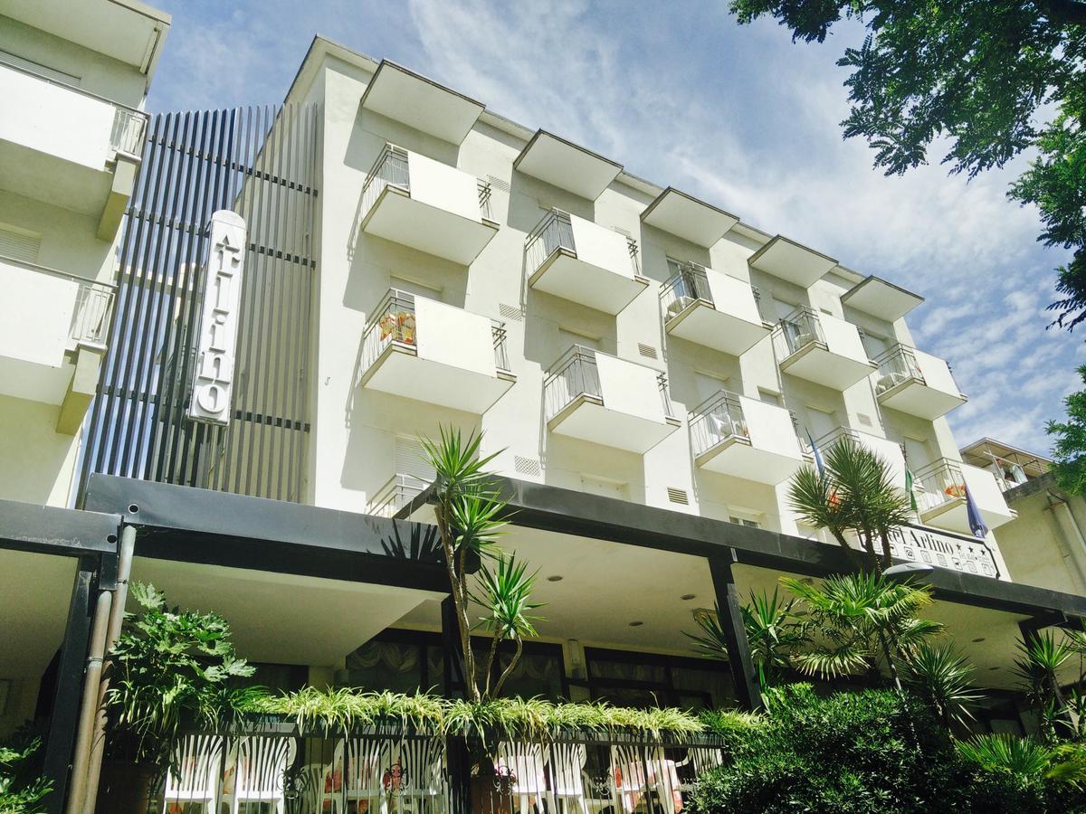 רימיני Hotel Arlino מראה חיצוני תמונה