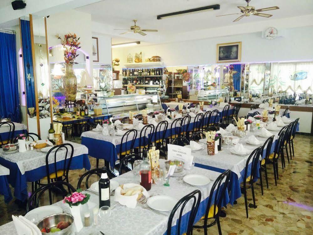 רימיני Hotel Arlino מראה חיצוני תמונה